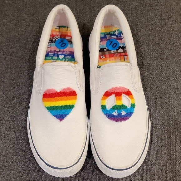 Sperry Other - Sperry Men's Striper ll Slip On Pride Casual Boat Shoes Size 10